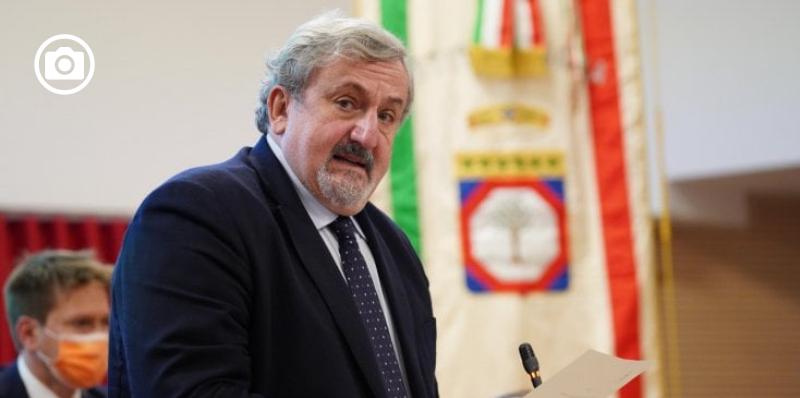Vaccini, lunedì parte la terza dose per gli ultra 40enni